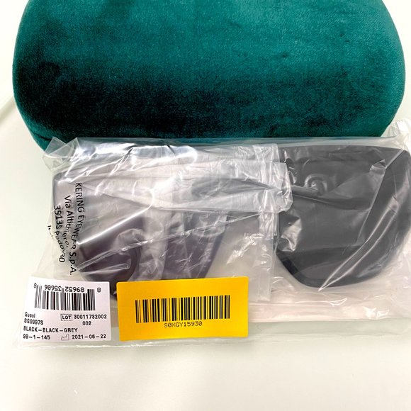 New GUCCI GG0997S - 002 SHIELD SUNGLASSES - Picture 11 of 12